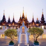 チェンマイの田園地帯に建つまるで王宮のような「ダラ・デヴィ・チェンマイ」