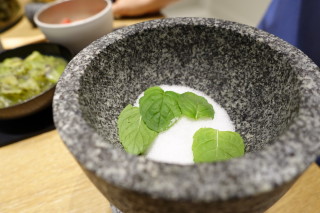 アンダーズ東京のAO スパ アンド クラブでのレセプションでの風景