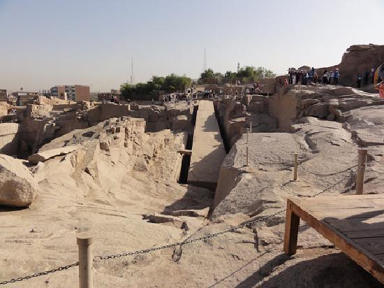 切りかけのオベリスク