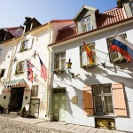 エストニアで13世紀から建ち続けているタリンの「シュロッスル・ホテル」