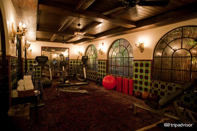 フィットネスセンター