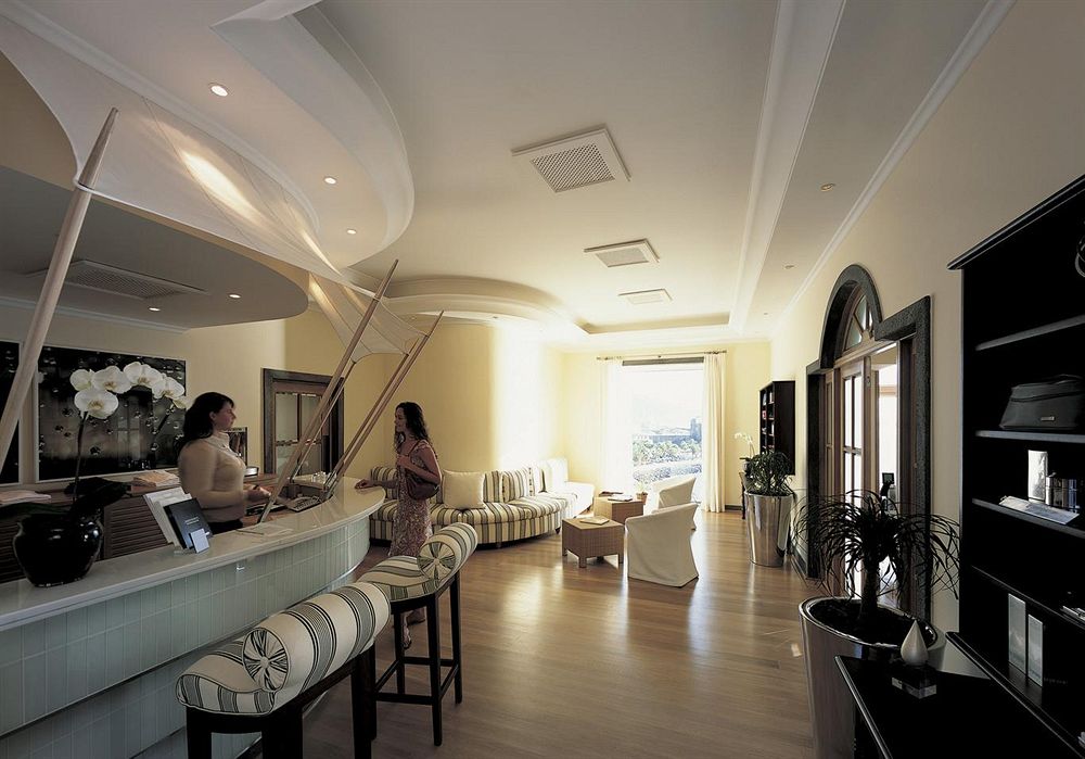 ベルモンド・リーズ・パレス Belmond Reid's Palaceのロビー