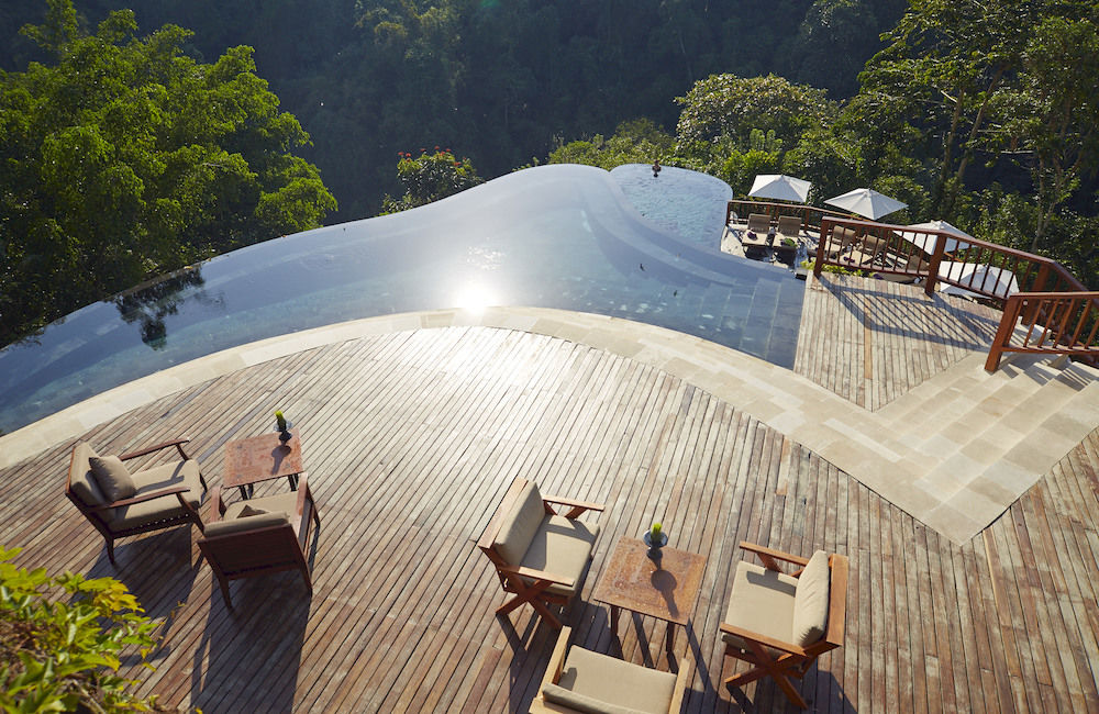 ウブド・ハンギング・ガーデンズ Hanging Gardens Ubudのインフィニティプール