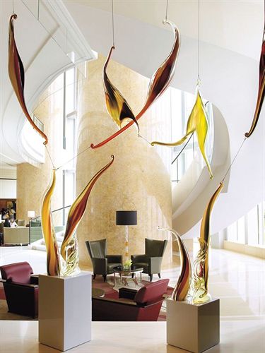 フォー・シーズンズ・ホテル・香港 Four Seasons Hotel Hong Kong 香港四季酒店のロビー