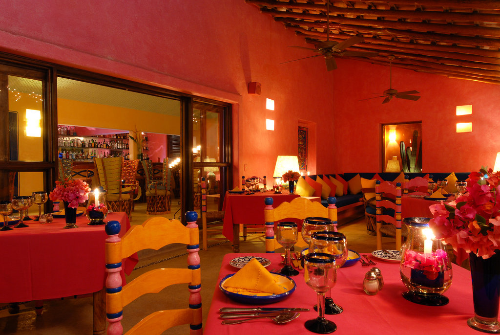 ラス・アラマンダス Las Alamandasのレストラン