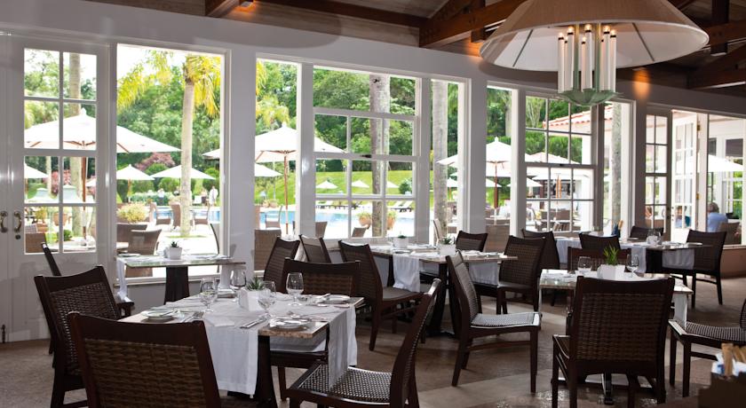 ベルモンドホテル　ダス　カタラタス　レストラン