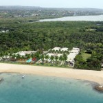 バリ島随一のマリン・スポーツのメッカ"タンジュン・ブノア・ビーチ"に位置するリゾート「ザ・ロイヤル・サントリアン」