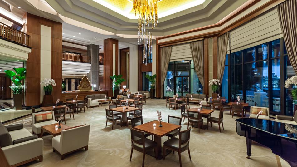 ザ・ペニンシュラ・バンコク Peninsula Bangkok Hotelのロビー