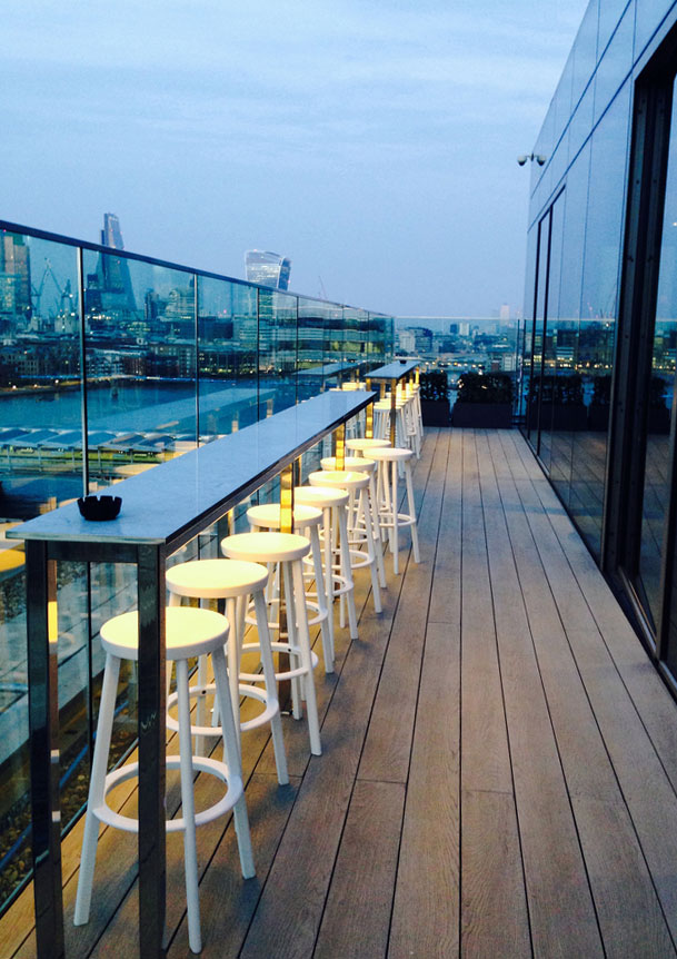 シー・コンテナーズ・ロンドンの屋上テラス