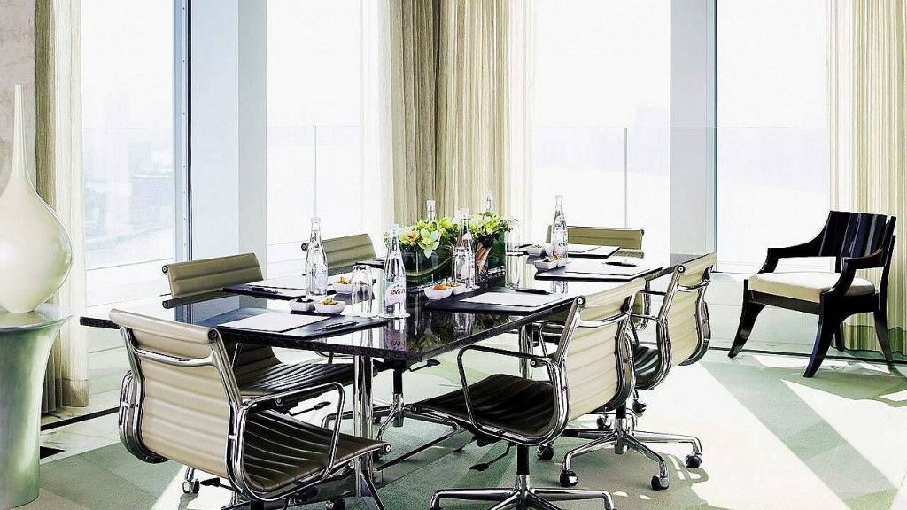 フォー・シーズンズ・ホテル・香港 Four Seasons Hotel Hong Kong 香港四季酒店の客室