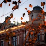 上海の歴史的な外観と前衛的な客室のコントラストが魅力的な「スウォッチ・アート・ピース・ホテル」