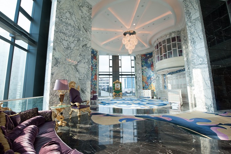 ザ・レヴェリー・サイゴン The Reverie Saigonのロビー