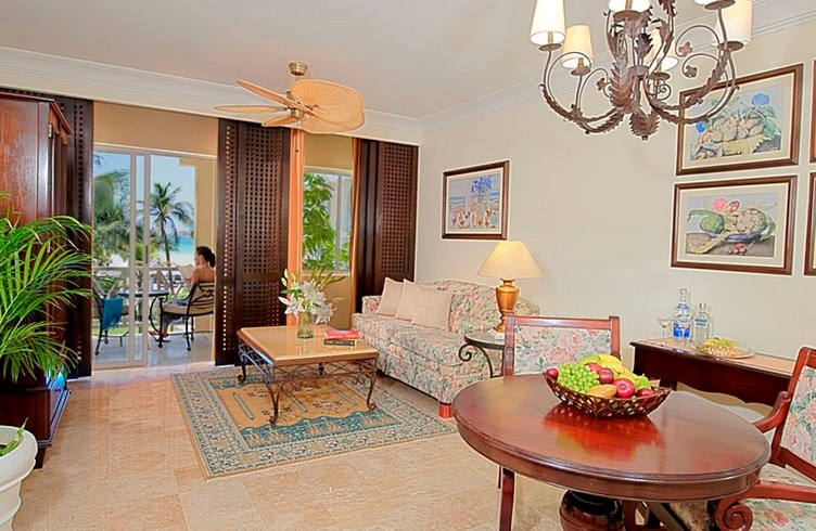 ザ・ロイヤル・ハイダウェイ・プラヤカール The Royal Hideaway Playacarの客室