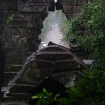 天空の城ラピュタのモデルとも噂されるカンボジアの謎の遺跡「ベンメリア」