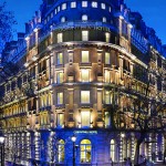 歴史を誇る聖地トラファルガー広場の側に建つ「コリンシア・ホテル・ロンドン」