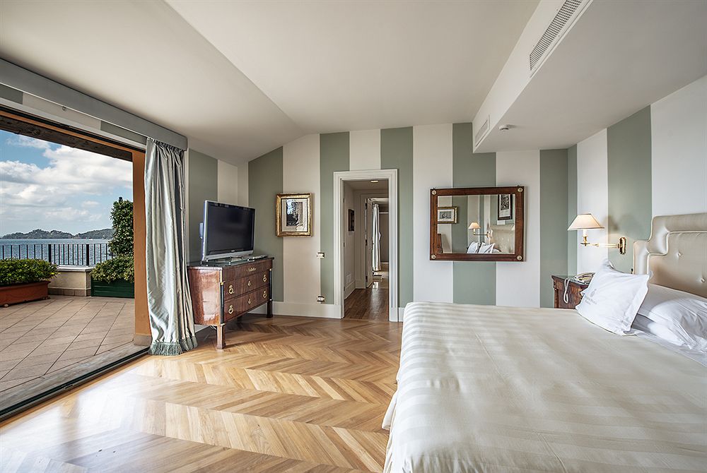 エクセルシオール・パレス・ホテル Excelsior Palace Hotelの客室