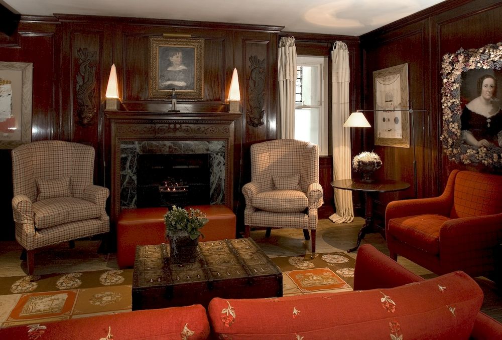 ザ ペラム・ホテルの客室リビングルーム