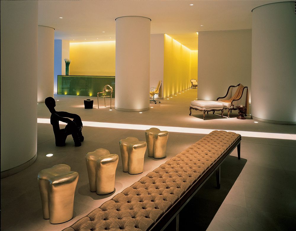 セント・マーティンズ・レーンのロビー