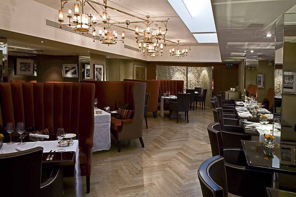 アテナエウムのレストラン