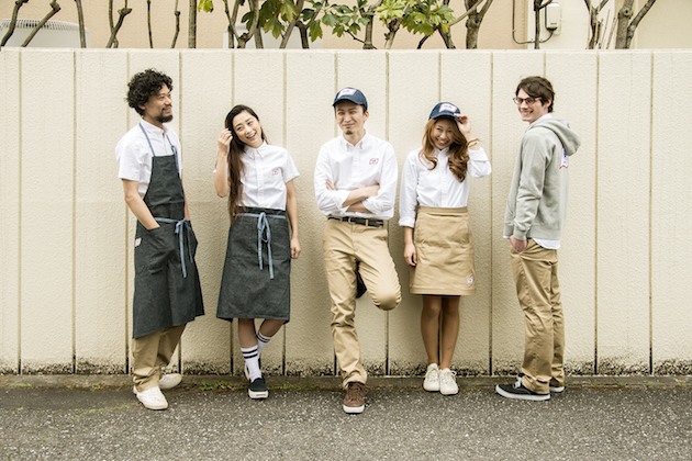 パシフィック・ドライブイン Pacific DRIVE-INのスタッフユニフォーム