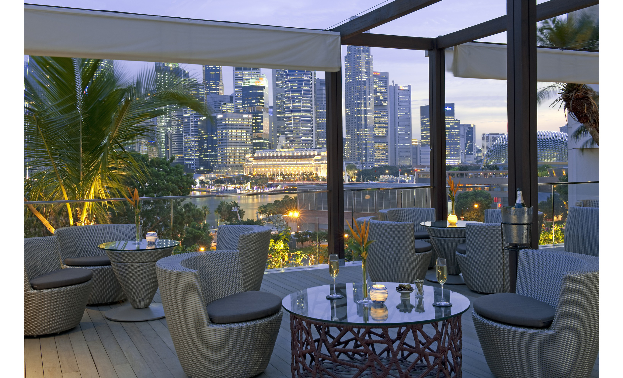 マンダリン・オリエンタル・シンガポール Mandarin Oriental SingaporeのBay@5バー