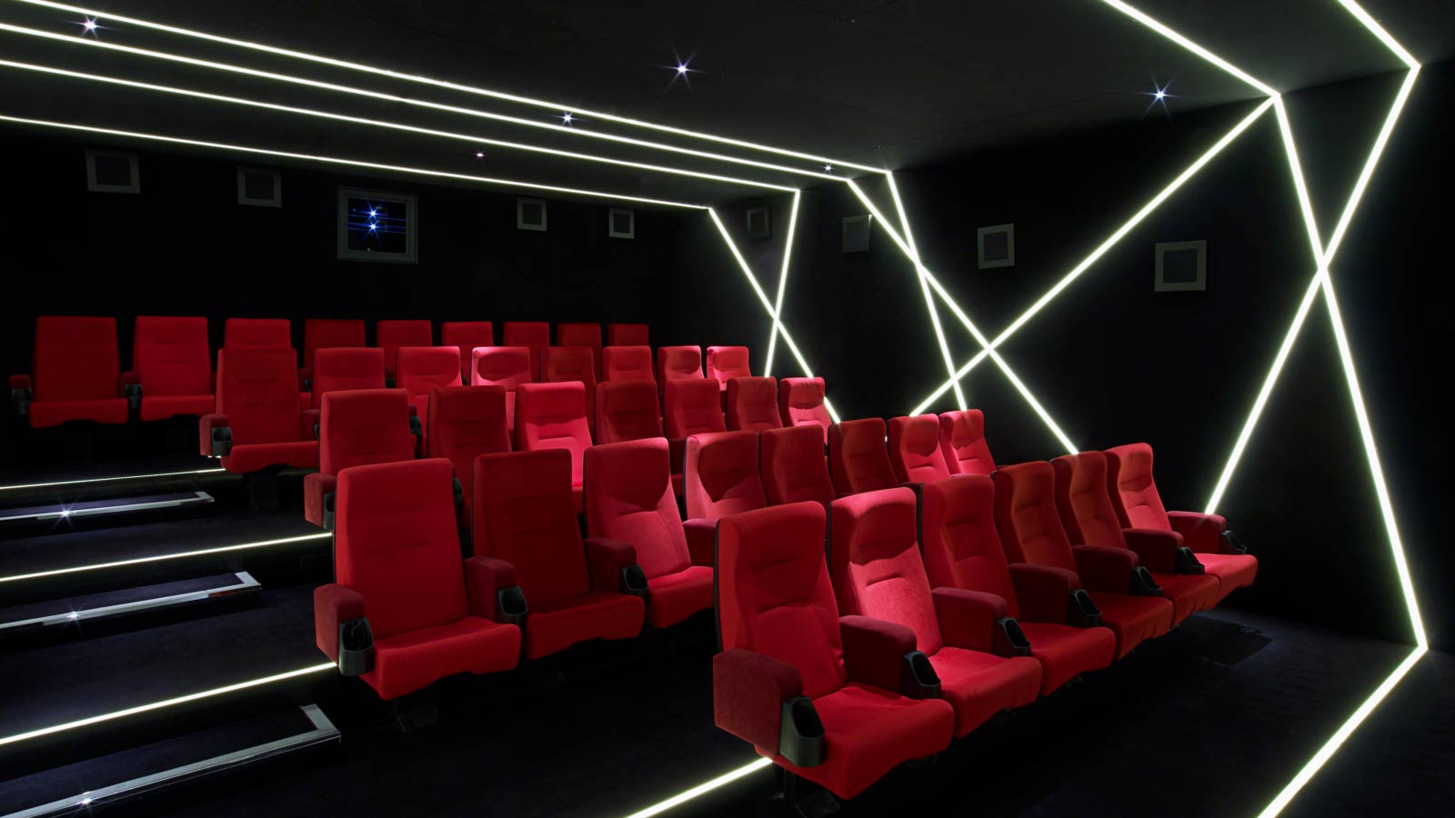 W・ロンドン・レスター・スクエアの映写室