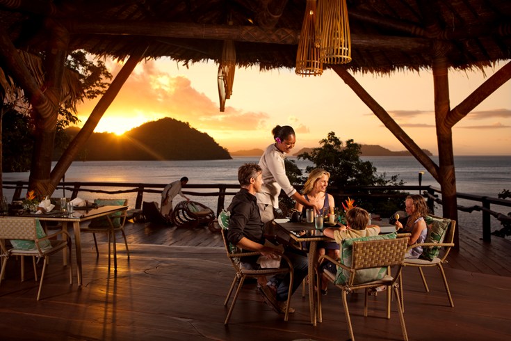 ラウカラ・アイランド・リゾート Laucala Island Resortのレストラン