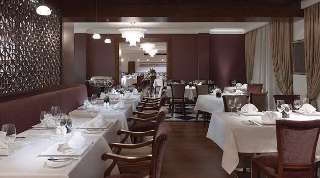 ペラ・パレス・ホテル・ジュメイラのアガサレストラン