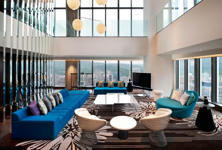 W台北 W Taipei 紫艷酒吧の客室