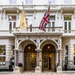 宮殿のようなラウンジを誇る煌びやかな「ザ・ベントレー・ロンドン」