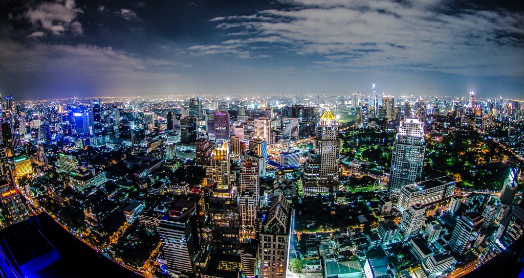 ムーン・バーからの夜景