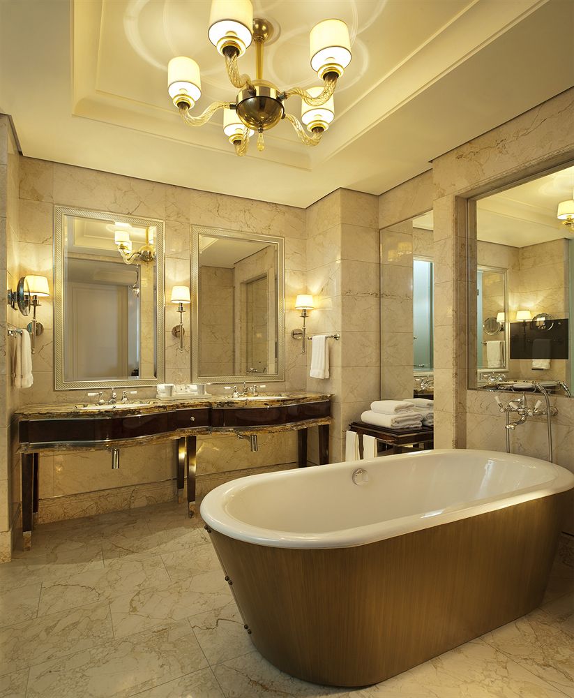 ザ・セント・レジス・シンガポール　The St. Regis Singaporの客室バスルーム