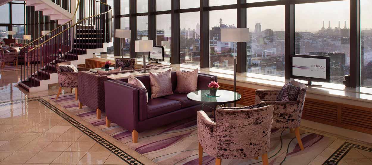 ジュメイラ・カールトン・タワーのクラブルーム