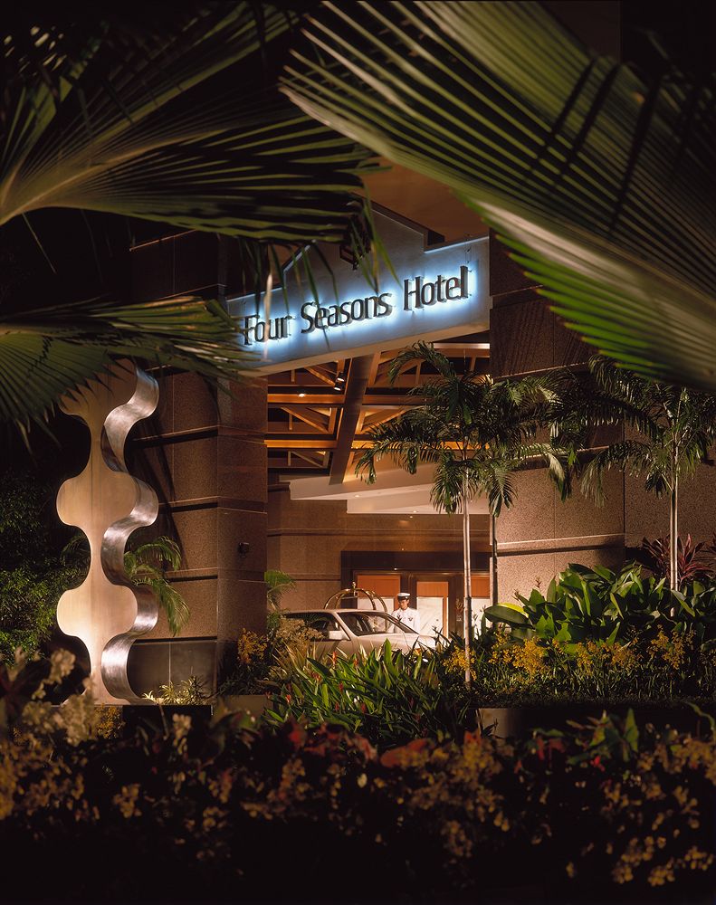 フォーシーズンズ・ホテル・シンガポール Four Seasons Hotel Singaporeの締めの紹介