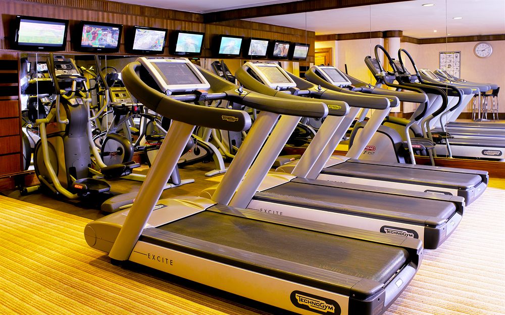 リージェント・シンガポール Regent Singaporeのフィットネスセンター
