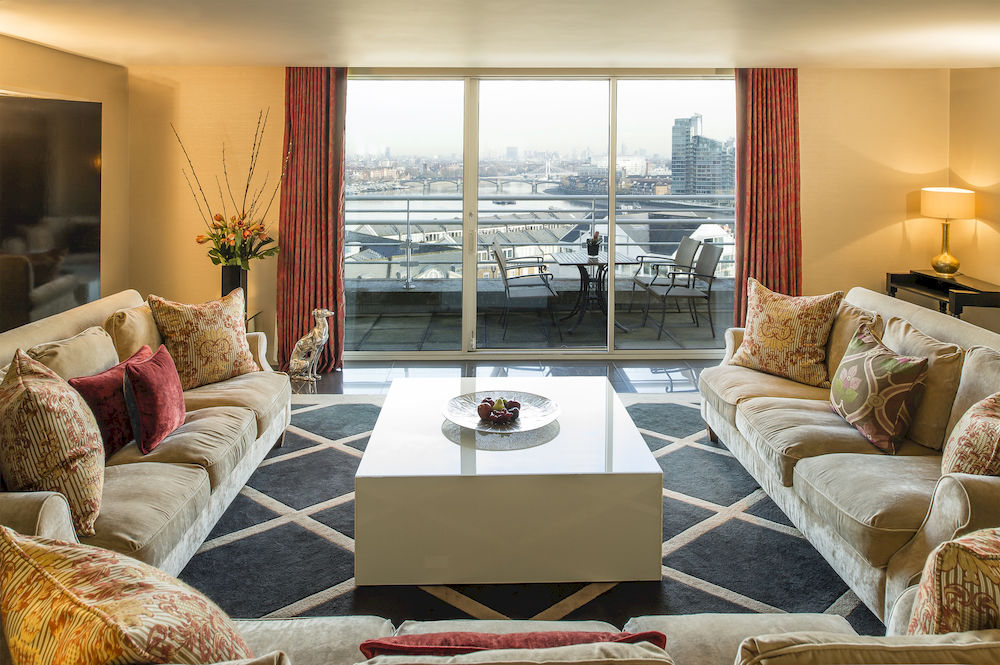 ザ・チェルシー・ハーバー・ホテルのthe-King's-Penthouse-Suiteのリビングルーム