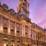 クラシックなヴィンテージ感に満ち溢れた内装が魅力的な「ローズウッド・ロンドン」