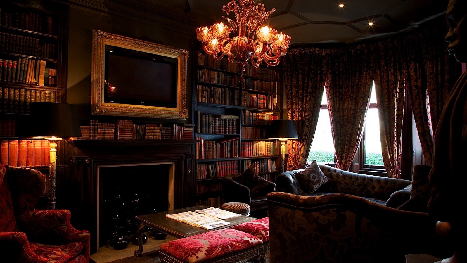 ナンバー11・カドガン・ガーデンズの図書室