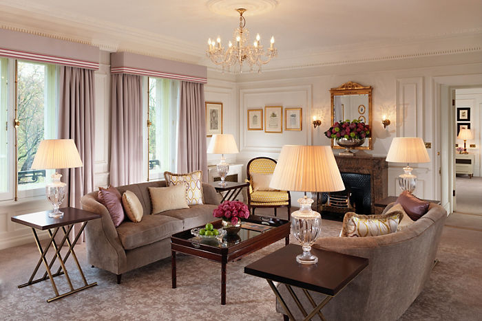 マンダリン・オリエンタル・ハイドパークの2ベッドルームインペリアルスイート