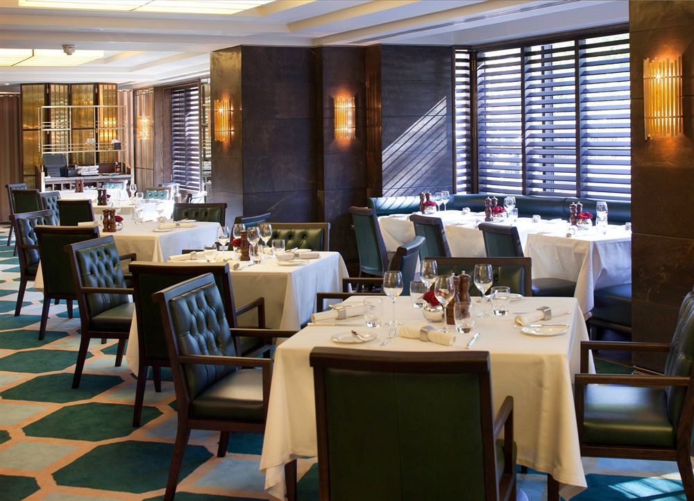 ジュメイラ・カールトン・タワーのレストラン