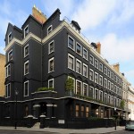 エキゾチックな異国の世界に彩られた内装を誇る「ブレイクス・ロンドン」