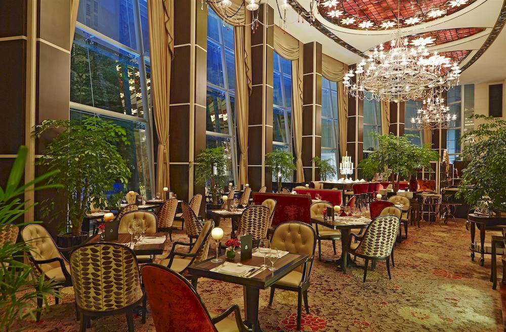 ザ・セント・レジス・シンガポール　The St. Regis SingaporのBrasserie Les Saveurs（ブラッセリー・レ・サヴール）
