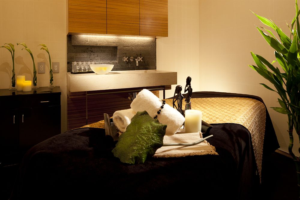 フォーシーズンズ・ホテル丸の内 東京 Four Seasons Hotel Tokyo at Marunouchiのスパ