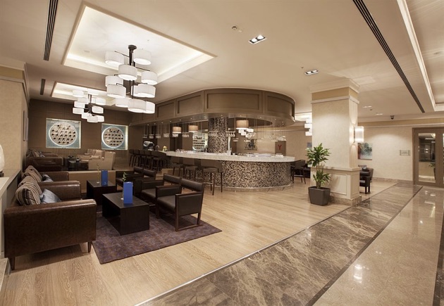 デデマン・ゾングルダクのロビー