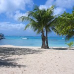 サイパンの青の洞窟「グロット」で美しすぎる海の世界へ