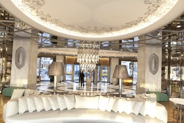 ウィンダム・グランド・イスタンブール・カラムシュ・マリーナ・ホテルのエントランス