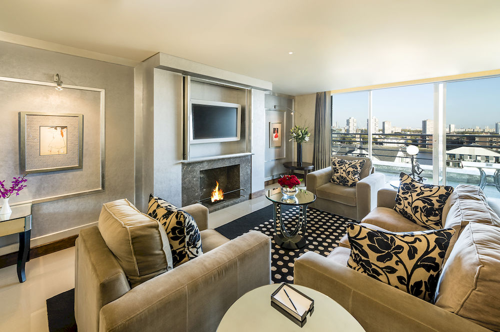 ザ・チェルシー・ハーバー・ホテルのThe-Abingdon-Penthouse-Suiteのリビングルーム