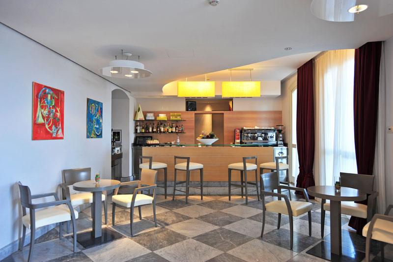 グランド・ホテル・アラッシオ Grand Hotel Alassioのバー