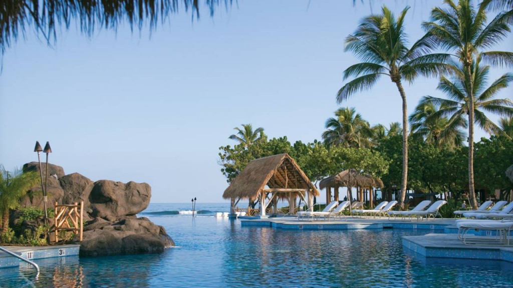 フォーシーズンズ・リゾート・フアラライ・アット・ヒストリック・カウプレフ Four Seasons Resort Hualalai at Historic Ka'upulehuのプール