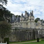 『眠れる森の美女』の眠る城―フランス・ロワールの森に包まれたユッセ城